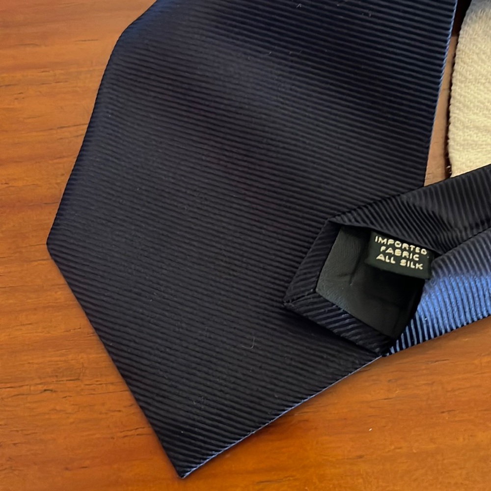 Kenneth Cole Collection